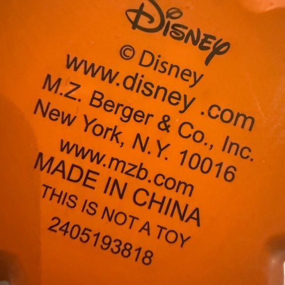 Disney STITCH 6" Snow Globe  NEW - Picture 5 of 8